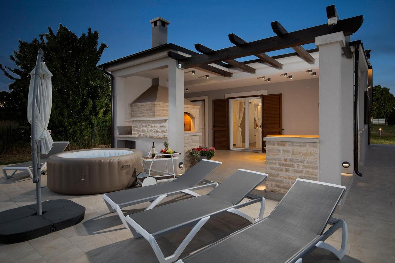 Villa Irena Медулин Экстерьер фото